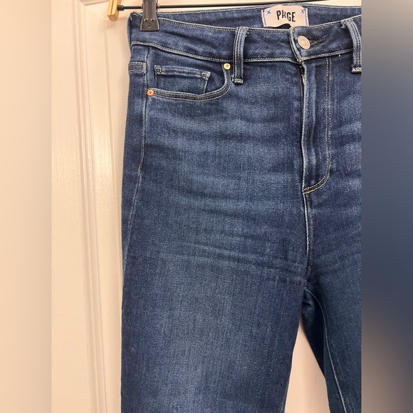 PAIGE Claudine 28 Seamed Raw Hem‎ Jeans- Sketchbook EUC - Picture 6 of 16